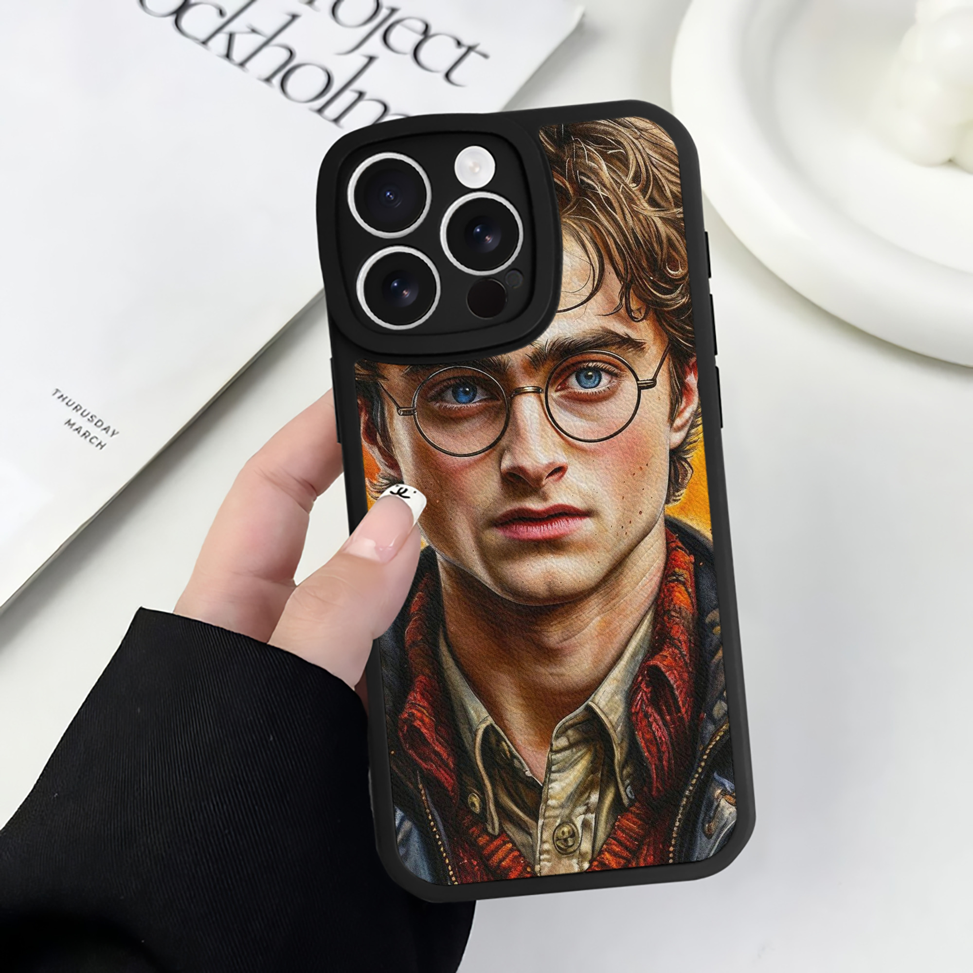 （画像用） Harry Potter ハリー・ポッターシリーズ 【iPhone 16シリーズ対応】シリコンスマホケース（レザー調） 材質：シリコン